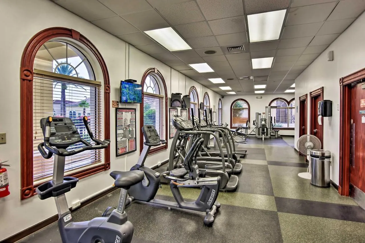 Holiday home Chic Resort Townhome About 9 Mi To Disney Parks! Davenport