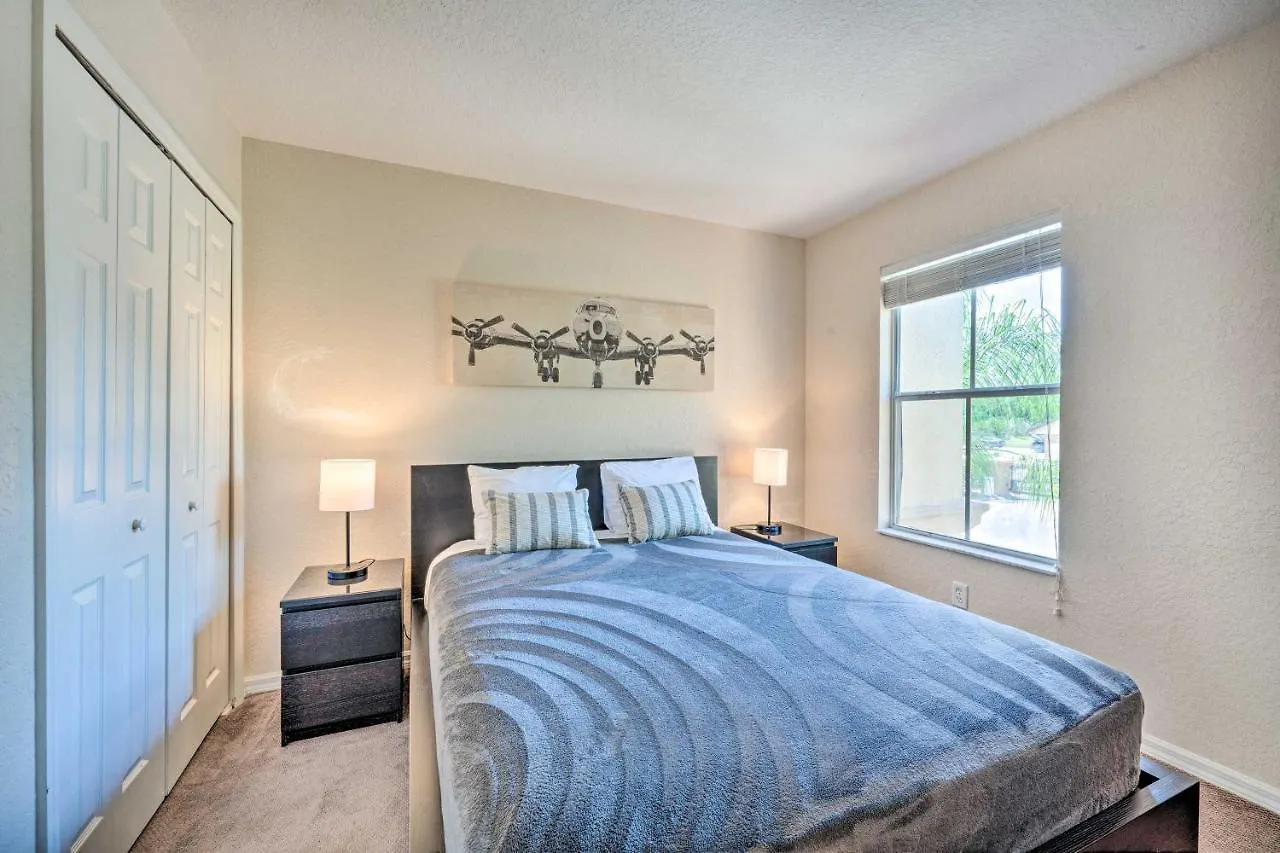 Holiday home Chic Resort Townhome About 9 Mi To Disney Parks! Davenport